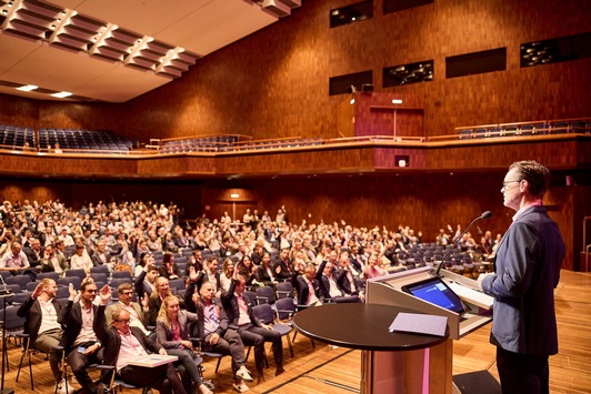 Gelenkchirurgie im Fokus: 1.175 Fachteilnehmende beim AGA-Kongress im Congress Innsbruck
