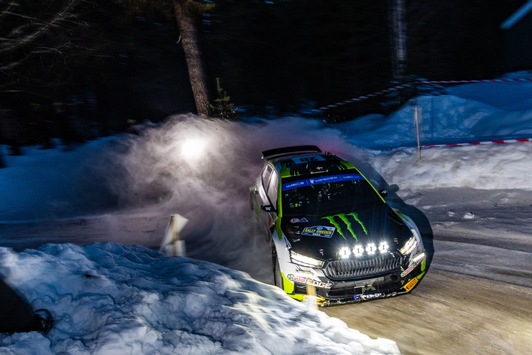 Rallye Schweden: Oliver Solberg startet im Škoda Fabia RS Rally2 seine WRC2-Titeljagd