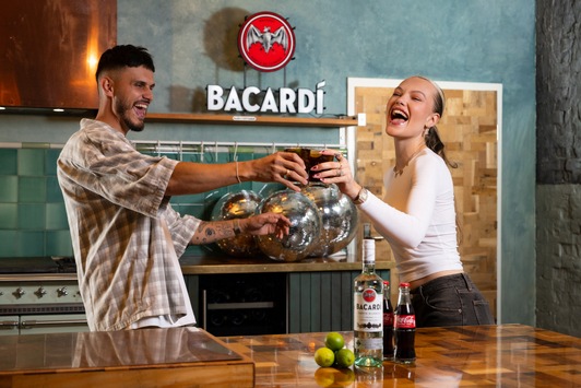Mit Mi Casa von BACARDÍ: In Deutschland kehrt die Hausparty zurück - authentisch, spontan und mit Kultpotenzial