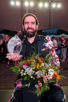 Der Deutsche Meister der Floristen 2022 steht fest - Christopher Ernst holt den Titel nach Thueringen