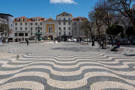 Kunst unter den Füßen: Die Calçada Portuguesa von Lissabon