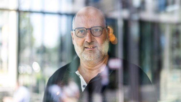 Wartezimmer voll, Personal knapp: Wie Praxen den Engpass bei Mitarbeitern vermeiden können