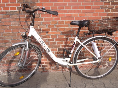 POL-EL: Papenburg - Fahrrad der Marke "Gratia City" sichergestellt - Eigentümer gesucht
