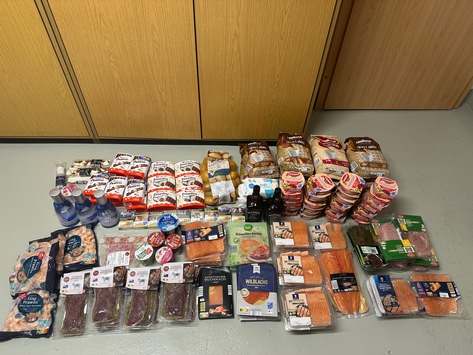 POL-HM: Verkehrskontrolle führt zur Aufklärung von gewerbsmäßigem Diebstahl