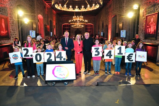 BRAWO GROUP übergibt 2.024.341 Euro Spende beim 30. RTL-Spendenmarathon