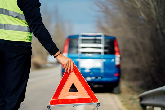 Richtiges Verhalten bei einer Autopanne: ACV gibt Tipps für den Ernstfall