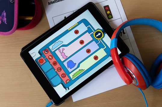 Programmieren mit dem Elefanten erobert Niedersachen - Start der Kooperation zwischen WDR, NDR und Büchereizentrale Niedersachsen