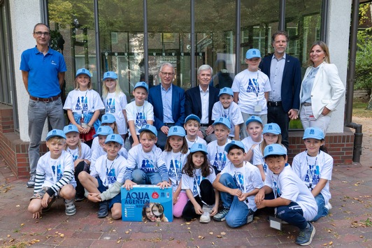 Bundesweites Erfolgsmodell für nachhaltige Bildung: AQUA-AGENTEN begeistern seit 15 Jahren Kinder für die Vielfalt von Wasser