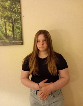 POL-OH: 13-jährige Chayenne M. aus Petersberg vermisst - Polizei bittet um Mithilfe