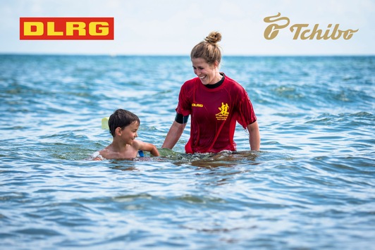 Badekappen auf! / Tchibo und die DLRG organisieren Ferienschwimmkurse