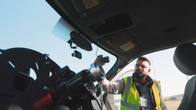 TV Sendung Crashtest Extrem - Aufwändiger Kollisionsversuch von Nextbase gibt bei WELT TV anschauliche Einblicke in Massenkarambolagen