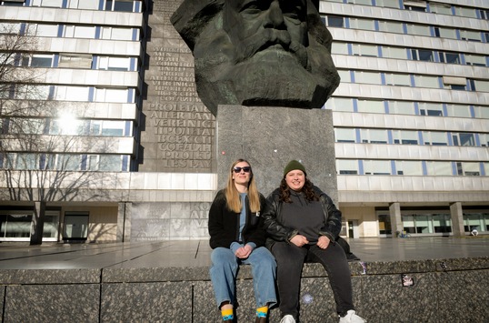 Dreharbeiten zur Kinoverfilmung von „Superbusen“ (AT) gestartet