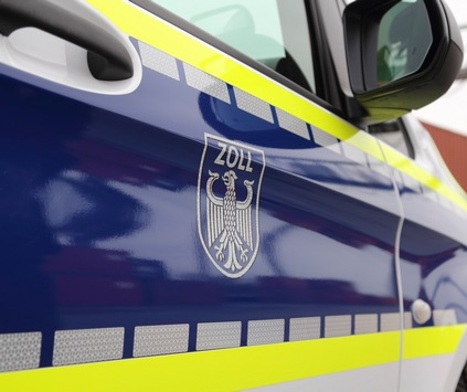 HZA-IZ: Verdacht auf Förderung von Prostitution ZOLL durchsucht mehrere Wohnungen