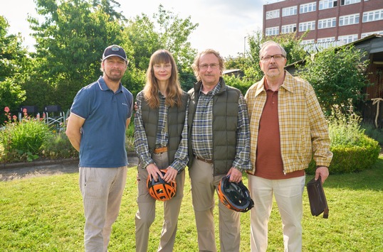 Bjarne Mädel kehrt als „Prange“ zurück – Dreh für Fortsetzung der NDR Komödie von Andreas Altenburg (Buch) und Lars Jessen (Regie) mit Katharina Marie Schubert und Olli Dittrich