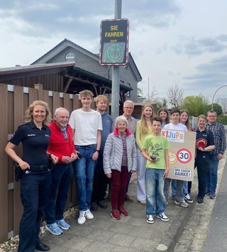 POL-EL: Lingen - Gemeinsame Geschwindigkeitskontrolle zum Blitzermarathon setzt Zeichen für mehr Rücksicht