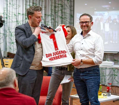 Delegiertenversammlung in Freiburg:  DJH Baden-Württemberg stellt Weichen für eine moderne Verbandszukunft