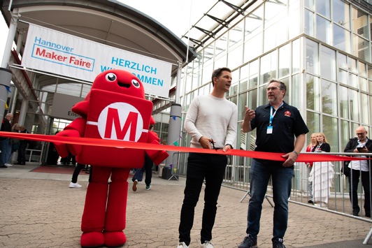 Lange Besucherschlangen, kurzweiliges Programm / Maker Faire Hannover zählt 19.200 Teilnehmende
