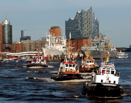 Morgen beginnt der 833. Hafengeburtstag Hamburg mit beliebten Evergreens / Senator Westhagemann eröffnet maritimes Volksfest für die ganze Familie