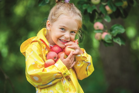 Zusätzliche Lidl-Spende an die Bioland Stiftung durch den Verkauf von Bioland-Äpfeln / Direkte Unterstützung zur Förderung der Artenvielfalt auf landwirtschaftlichen Betrieben