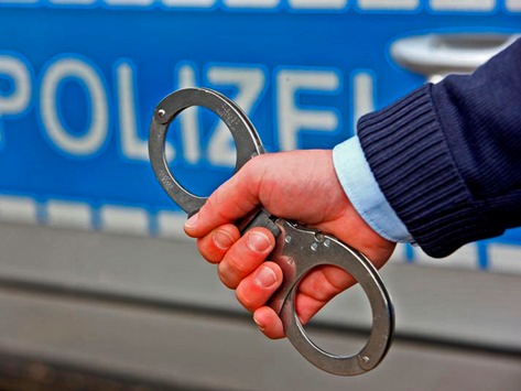 POL-ME: Sehr schnelle Festnahme nach Fahrzeugdiebstahl – Heiligenhaus / Velbert – 2111147