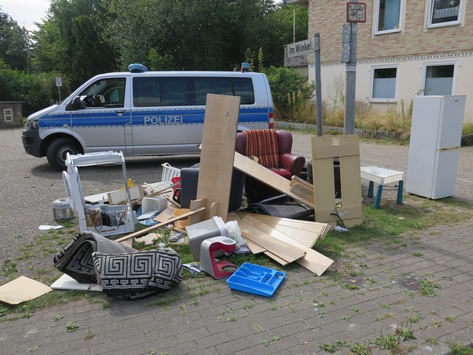 POL-DEL: Landkreis Oldenburg: Sperrmüll in Großenkneten abgelegt +++ Zeugen gesucht