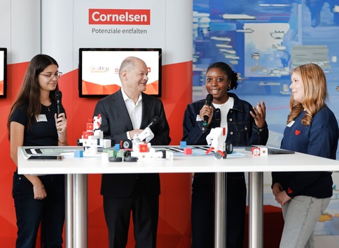 Mit KI zu mehr Nachhaltigkeit / Cornelsen erneut beim Girls' Day-Auftakt im Bundeskanzleramt dabei