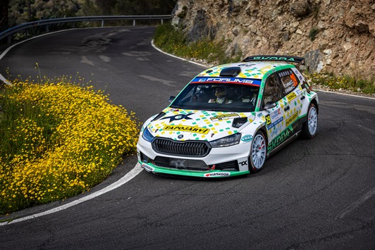 Rallye Italien Sardinien: Škoda Crews jagen weitere WRC2-Meisterschaftspunkte