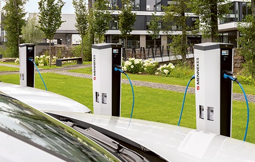 MENNEKES und Siemens vereinfachen Planung für nachhaltige E-Mobilitäts-Ladeinfrastruktur