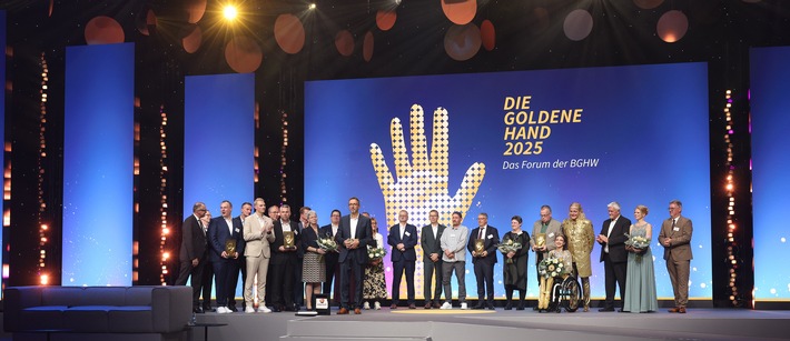 Die Goldene Hand 2025: BGHW zeichnet Engagement in Prävention und Teilhabe aus