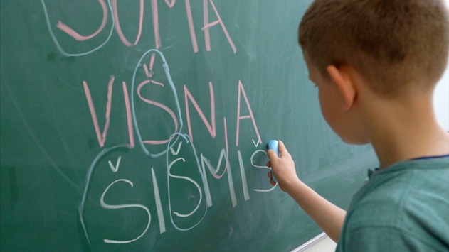 RiC TV und SOS-Kinderdörfer weltweit zum Weltkindertag: Kindern eine Stimme geben - Geschichten voller Hoffnung aus aller Welt