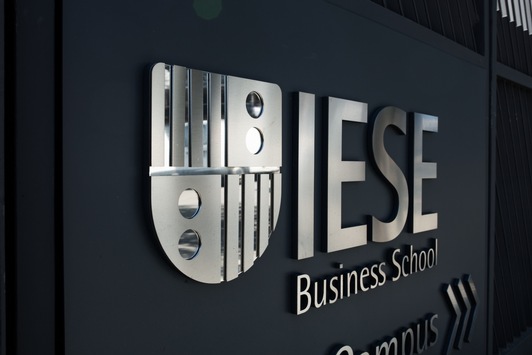 Artificial Intelligence – IESE Business School lädt ein zur Global Alumni Reunion