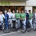 Das Brustzentrum Bern der Lindenhofgruppe bekennt Farbe und informiert aus professioneller Sicht Mitarbeiter der Lindenhofgruppe setzen aktive Zeichen. Sie fahren mit Fahrradsattel-Überzügen, die auf die ...